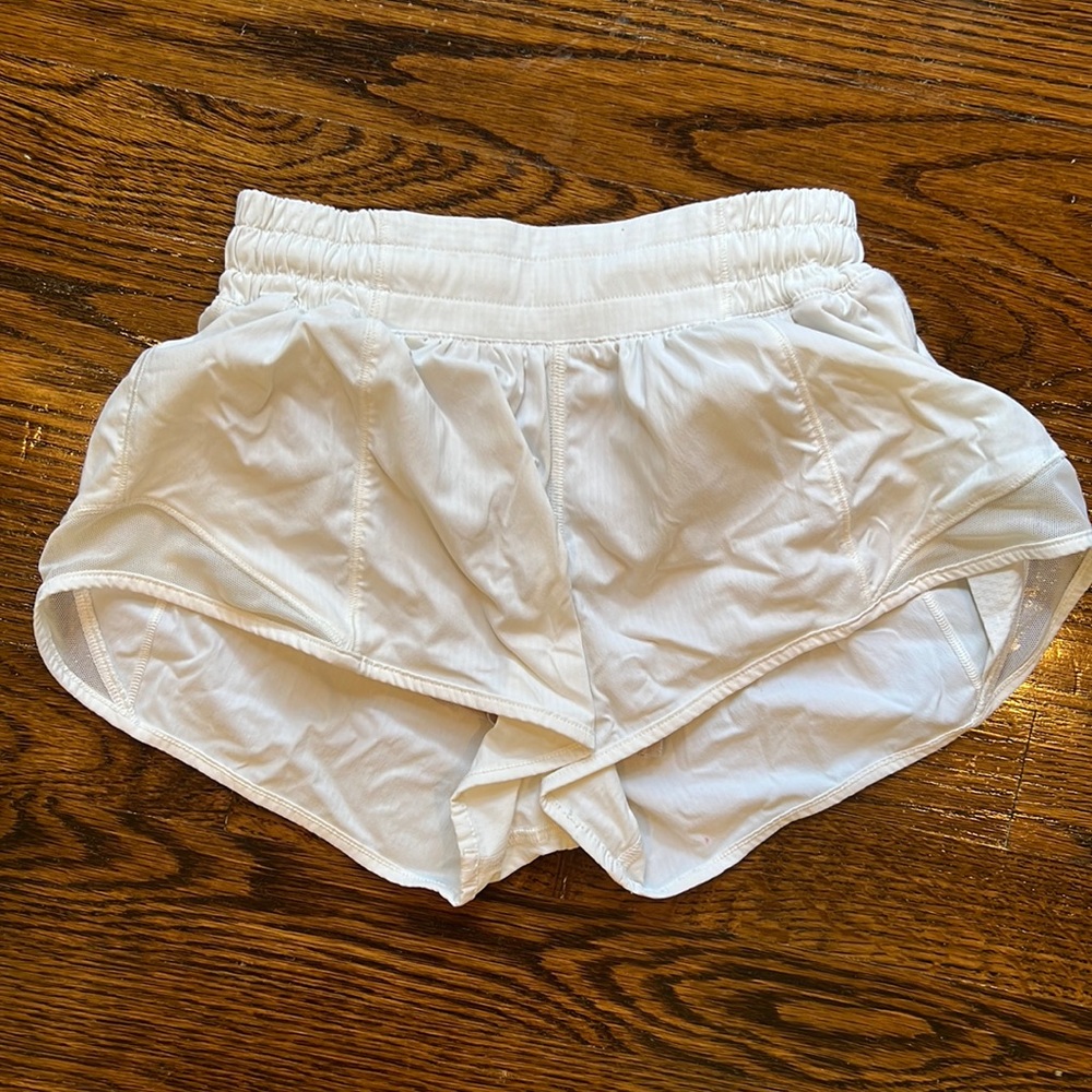 Lululemon size 2 Hotty Hot Shorts Regular Length